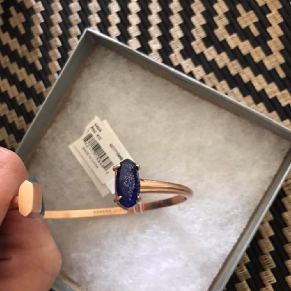 Kendra Scott bracelet